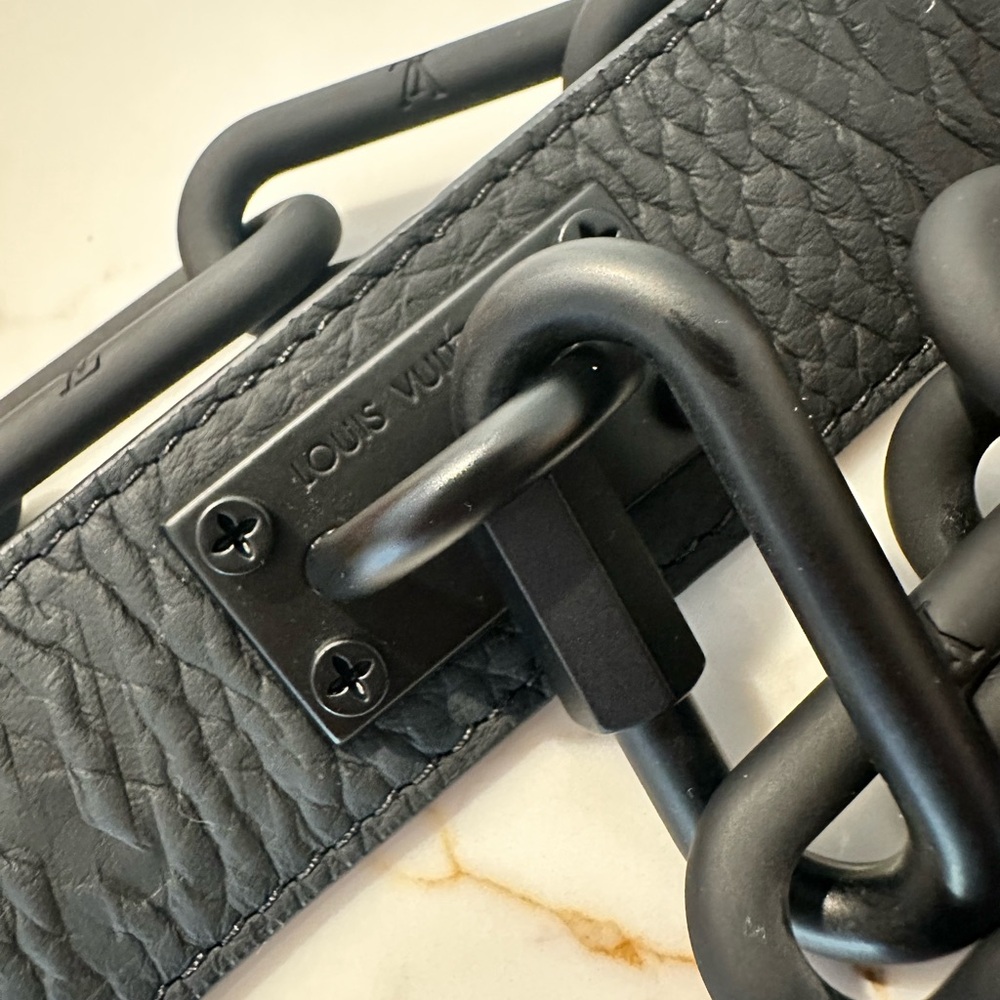 LV BELT - Picture 5 of 9
